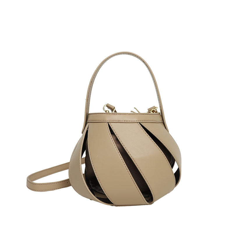 Ziazone's bucket bag for women